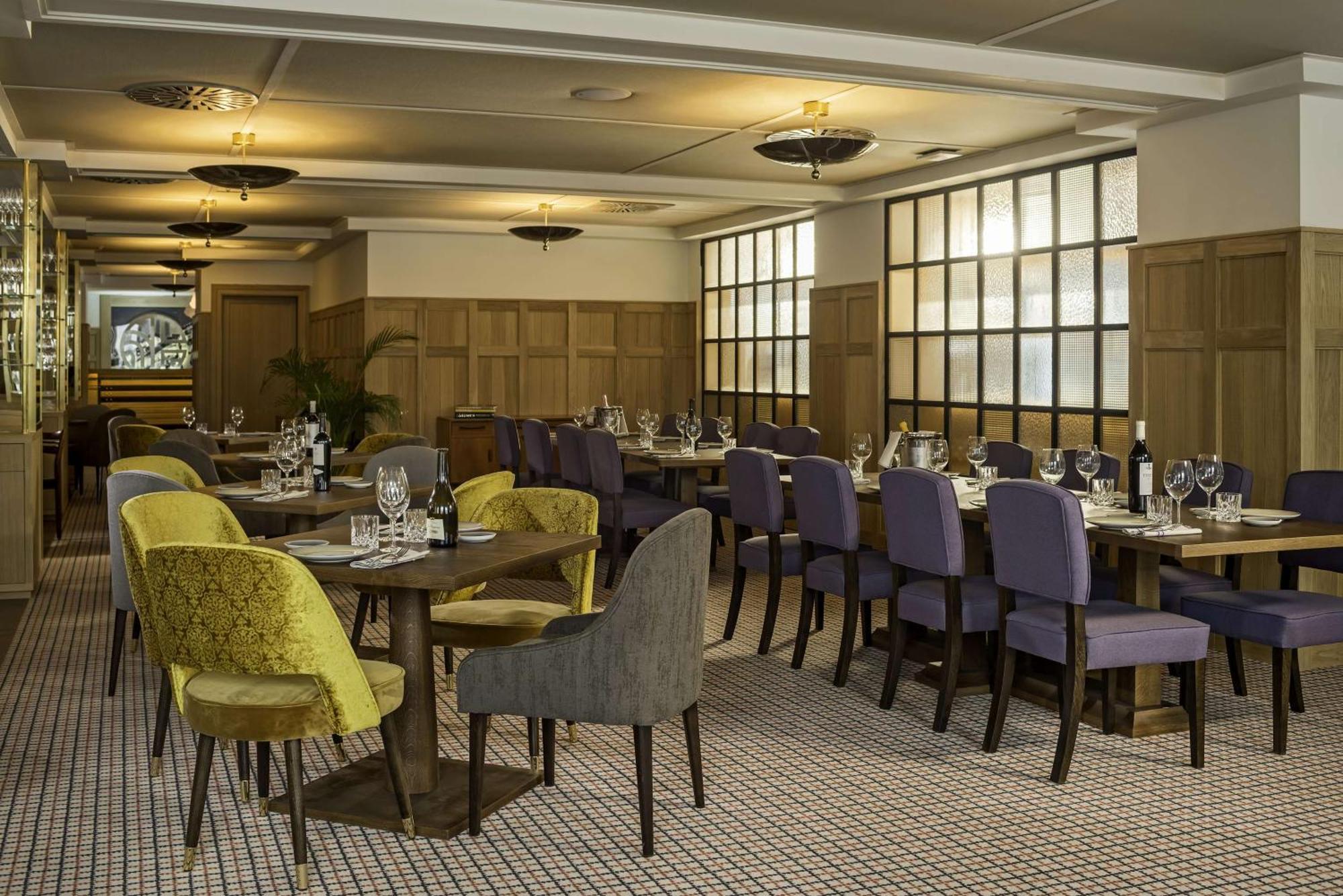 เอ็นเอช คอลเลคชัน มาดริด ซูเอเซีย Hotel ภายนอก รูปภาพ The restaurant at The Midland